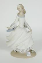 LLADRO FIGURINE