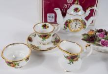 "OLD COUNTRY ROSES" COLLECTIBLES