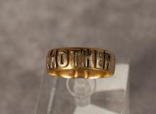 18KT GOLD "MOTHER" RING