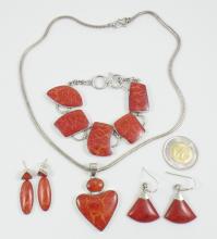 SUITE STONE SET JEWELLERY