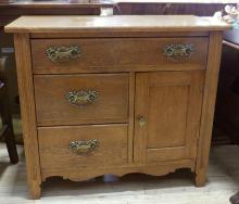 OAK WASHSTAND
