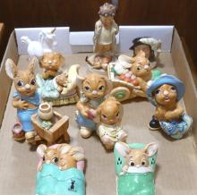 FIGURINE GROUPING