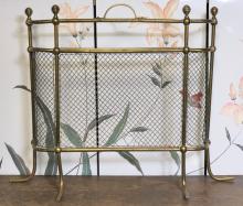 FIRE SCREEN