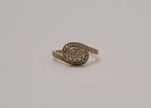 10KT DIAMOND RING