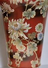 LARGE KUTANI VASES