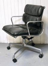 EAMES DESK CHAIR