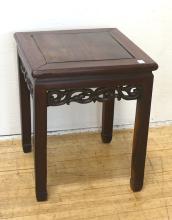 CHINESE ROSEWOOD SIDE TABLE