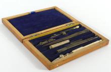 ANTIQUE DRAWING SET
