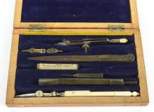 ANTIQUE DRAWING SET
