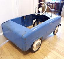 VINTAGE PEDAL CAR