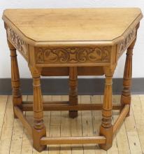 GATE-LEG CONSOLETTE/TEA TABLE