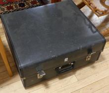 VINTAGE ACCORDION WITH CASE