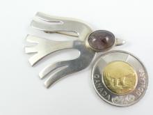 UNIQUE MODERNIST BROOCH