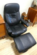 STRESSLESS RECLINER AND FOOTSTOOL