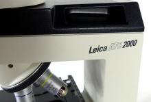 LEICA MICROSCOPE