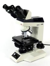 LEICA MICROSCOPE