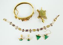 GOLD/GOLD-TONE JEWELLERY