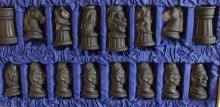 SATIN GLASS CHESS SET