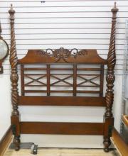 QUEEN-SIZE FOUR-POSTER BED