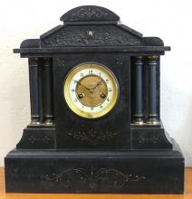 ENGLISH BLACK MARBLE CLOCK