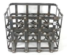 METAL BOTTLE CRATE
