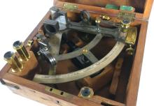 ENGLISH BRASS SEXTANT