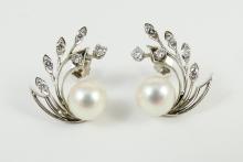 PEARL & DIAMOND EARRINGS