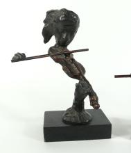 PAIR MUSICAL FIGURES