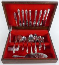 "LADY HAMILTON" SILVERPLATED FLATWARE SET
