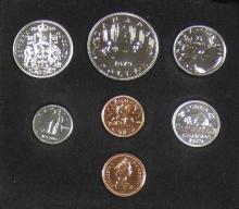 5 CANADIAN MINT SETS