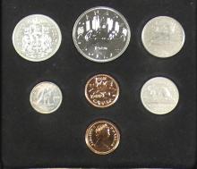 5 CANADIAN MINT SETS