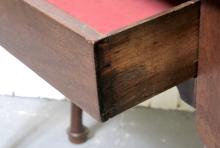 GEORGIAN TABLE