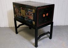 CHINESE CABINET