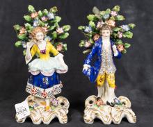 PAIR FIGURINES