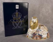 LARGE ROYAL CROWN DERBY "LION" PAPERWEIGHT