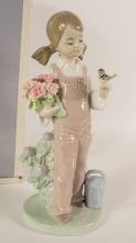 LLADRO "SPRING CHILD"