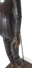 ARTICULATED ARTIST'S MODEL