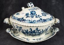 COVERED TUREEN & STAND