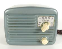 SILVERTONE RADIO