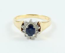 SAPPHIRE & DIAMOND RING