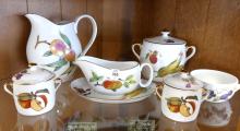 SIX "EVESHAM" SERVING PIECES