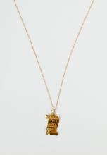 GOLD PENDANT ON CHAIN