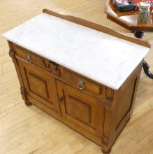 VICTORIAN WASHSTAND