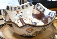 LARGE CHINESE PORCELAIN BOWL AND VASE