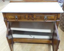 VICTORIAN WASHSTAND