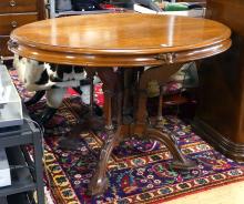 VICTORIAN PARLOUR TABLE