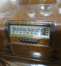 PHILCO FLOOR MODEL STEREO