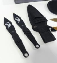 THROWING KNIVES