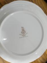 ROYAL DOULTON SERVICE