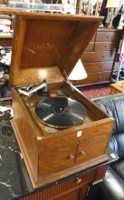 TABLE TOP GRAMOPHONE